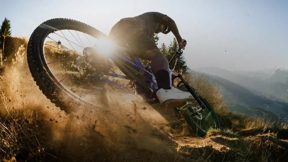 Santa Cruz Bicycles Santa Cruz, Tallboy 5 GX AXS-Kit Downhill Bike 2023 14 Santa Cruz Bicycles Santa Cruz, Tallboy 5 GX AXS-Kit Downhill Bike 2023 – Bild 12