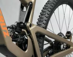 Santa Cruz Bicycles Santa Cruz, Megatower 2 C R-Kit Downhill 2022 -Mountainbikes Geschäft 25bc70bb e4a5 43a6 9d1d 93730e043d44 225 megatower design details longertravel