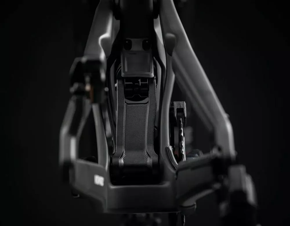 Santa Cruz Bicycles Santa Cruz, Nomad 6 C MX R-Kit Trailbike 2023 4 Santa Cruz Bicycles Santa Cruz, Nomad 6 C MX R-Kit Trailbike 2023 – Bild 2