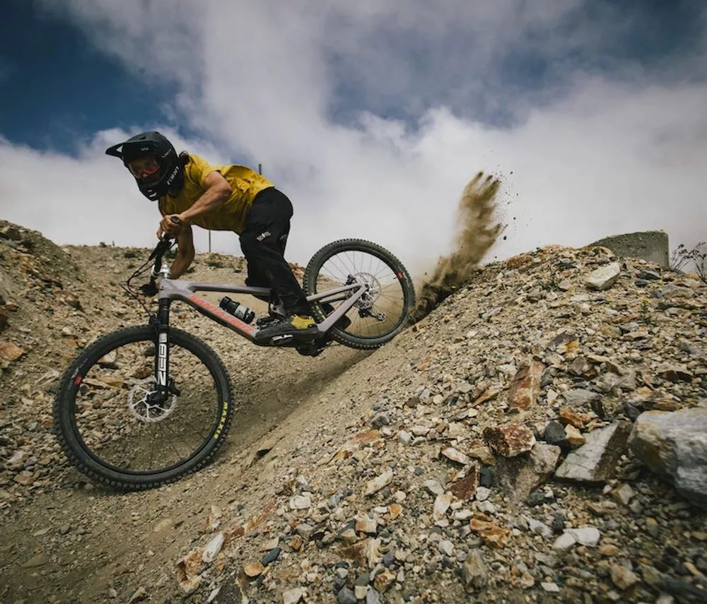 Santa Cruz Bicycles Santa Cruz, Nomad 6 C MX GX AXS-Kit Trailbike 2023 11 Santa Cruz Bicycles Santa Cruz, Nomad 6 C MX GX AXS-Kit Trailbike 2023 – Bild 9