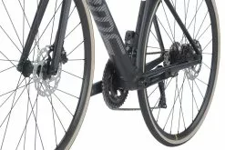 BMC Roadmachine FIVE MY23 -Mountainbikes Geschäft roadmachine five detail 03