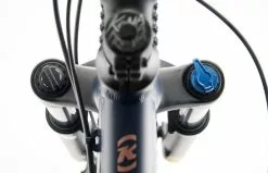 Kona, Big Honzo MTB 2023 19 Kona, Big Honzo MTB 2023 -Mountainbikes Geschäft webaufnahme 15 12 2022 92657 editions konaworld com